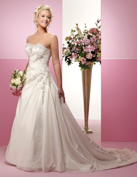 EG Wedding Dresses 457