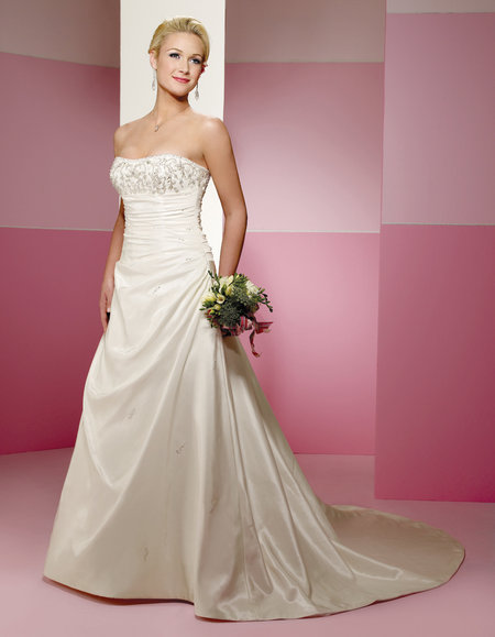 EG Wedding Dresses 458