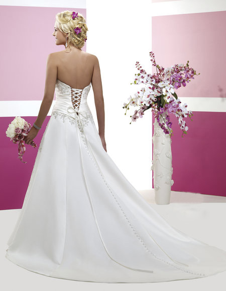 EG Wedding Dresses 460