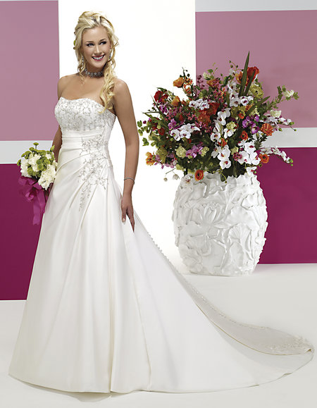 EG Wedding Dresses 466