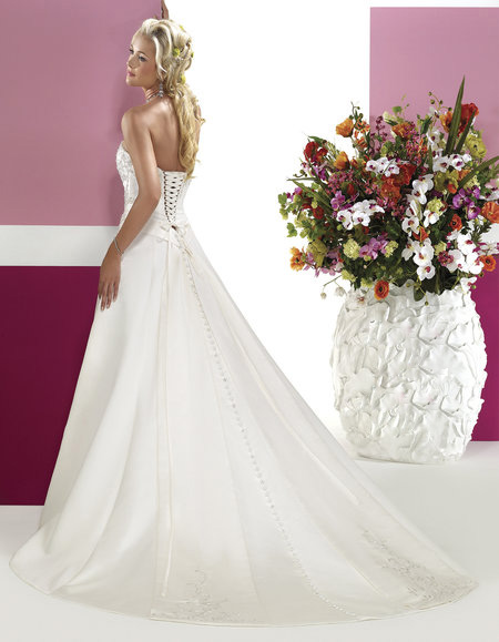 EG Wedding Dresses 466