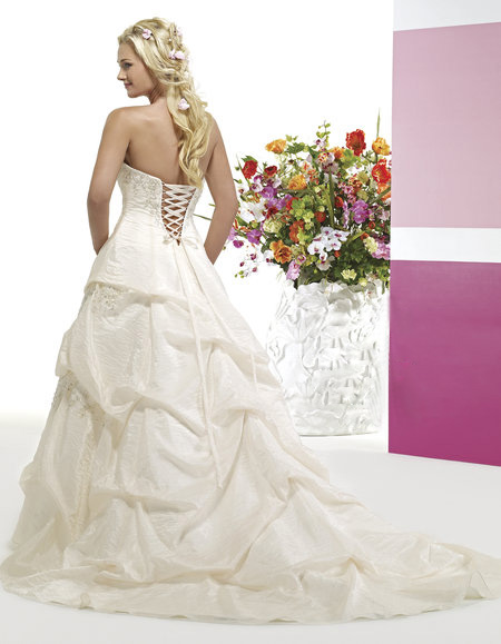 EG Wedding Dresses 470