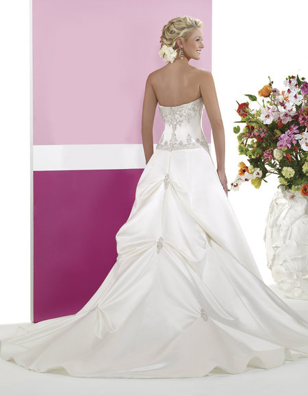 EG Wedding Dresses 475