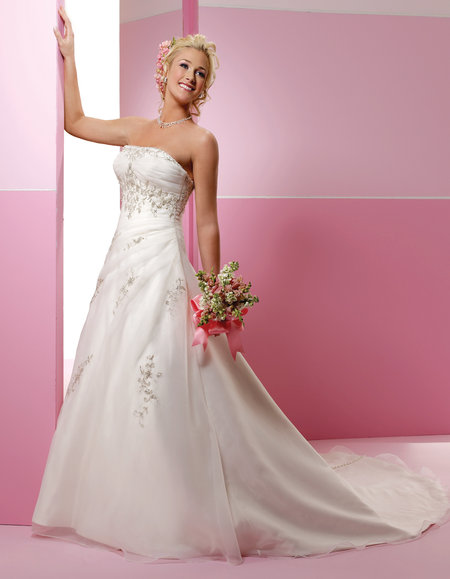 EG Wedding Dresses 476