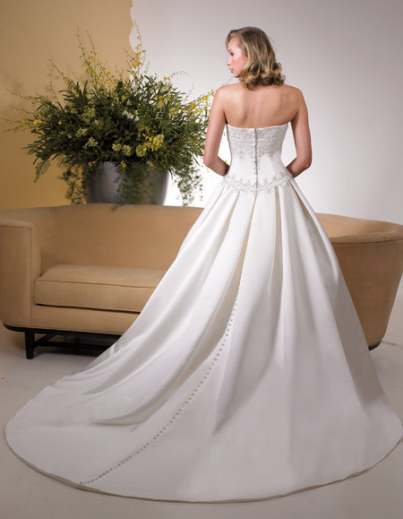 EG Wedding Dresses 479