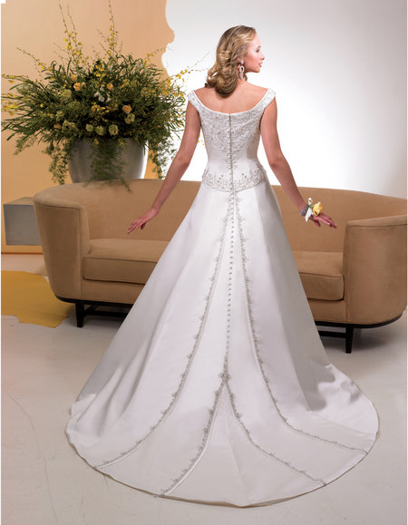 EG Wedding Dresses 480