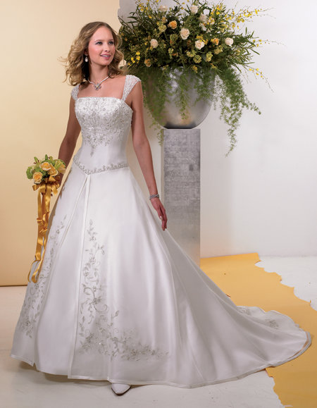 EG Wedding Dresses 481