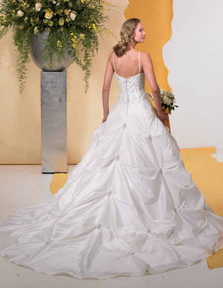 EG Wedding Dresses 483