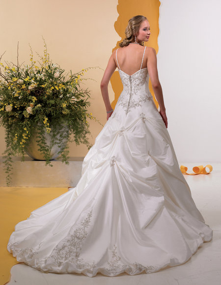 EG Wedding Dresses 484