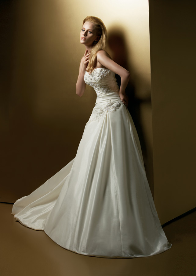 EW Wedding Dresses 513