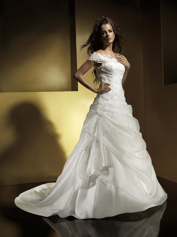 EW Wedding Dresses 549