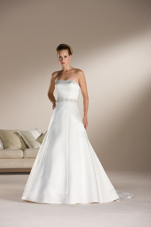 HS Wedding Dresses 573