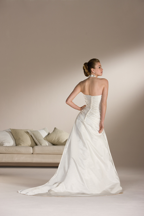 HS Wedding Dresses 575