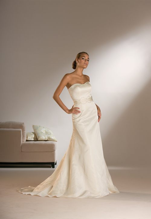 HS Wedding Dresses 576