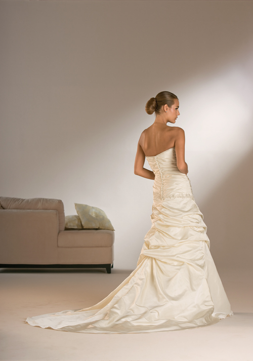 HS Wedding Dresses 584