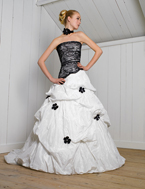 HS Wedding Dresses 602