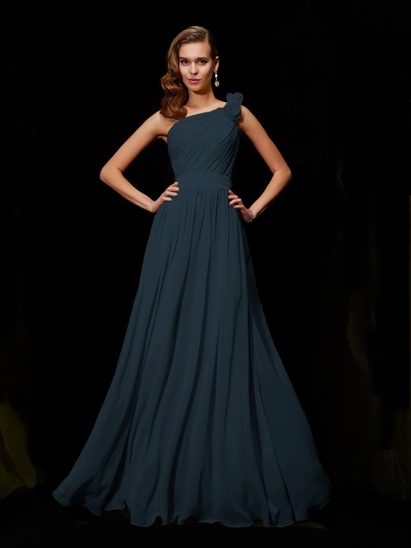 A-Line/Princess One-Shoulder Sleeveless Hand-Made Flower Long Chiffon Bridesmaid Dresses 2403