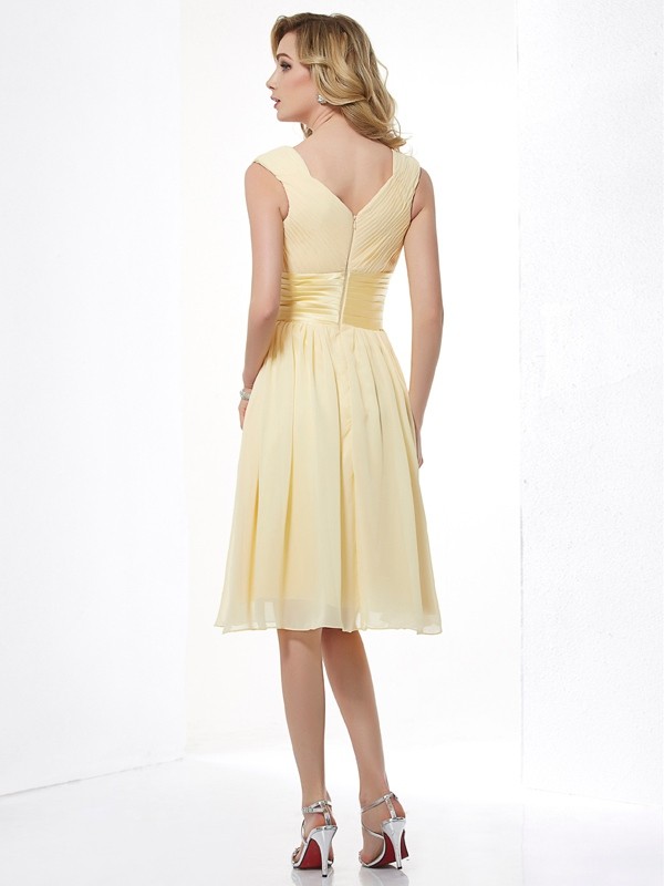 A-Line/Princess Straps Sleeveless Pleats Short Chiffon Bridesmaid Dresses 2650