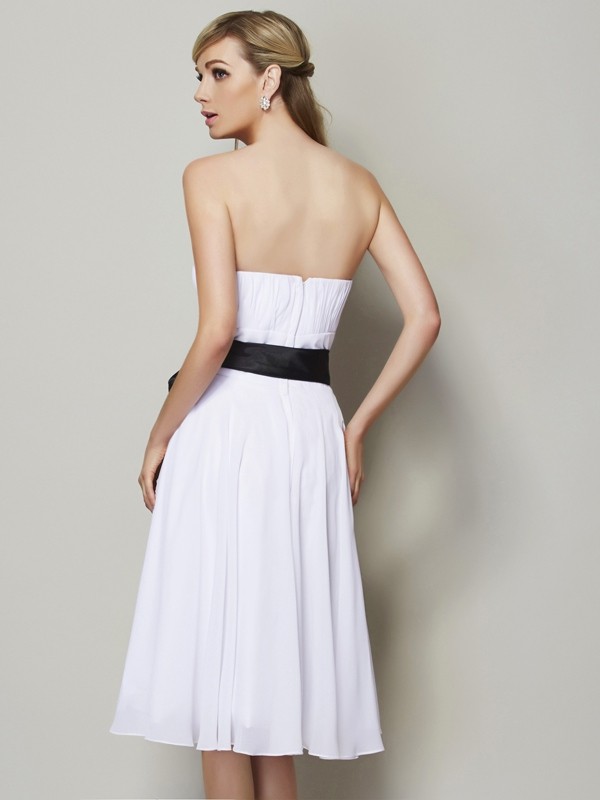 A-Line/Princess Strapless Sleeveless Sash/Ribbon/Belt Short Chiffon Bridesmaid Dresses 2616