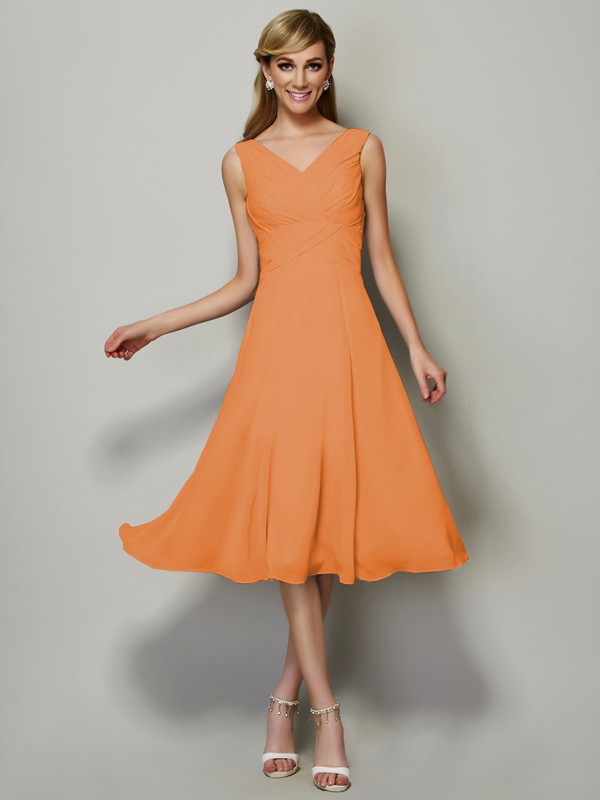 A-Line/Princess V-neck Sleeveless Pleats Short Chiffon Bridesmaid Dresses 2846