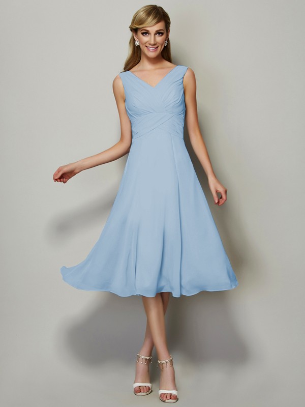 A-Line/Princess V-neck Sleeveless Pleats Short Chiffon Bridesmaid Dresses 2846