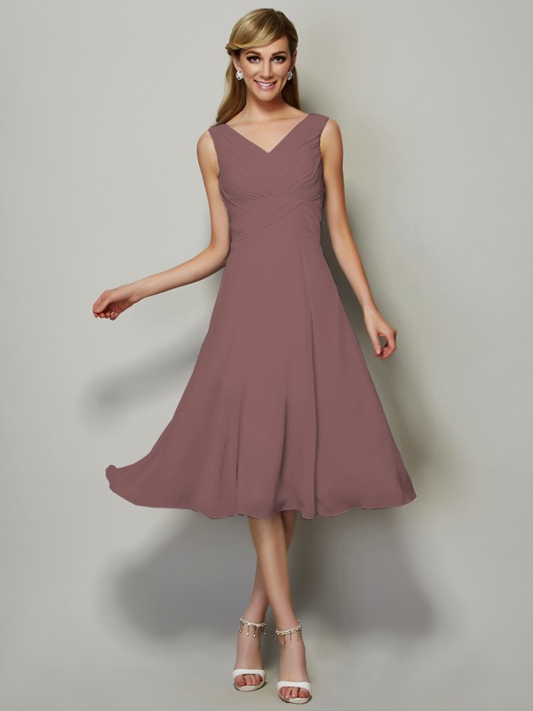 A-Line/Princess V-neck Sleeveless Pleats Short Chiffon Bridesmaid Dresses 2846