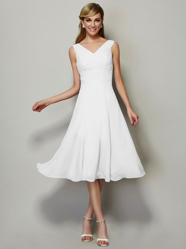 A-Line/Princess V-neck Sleeveless Pleats Short Chiffon Bridesmaid Dresses 2846