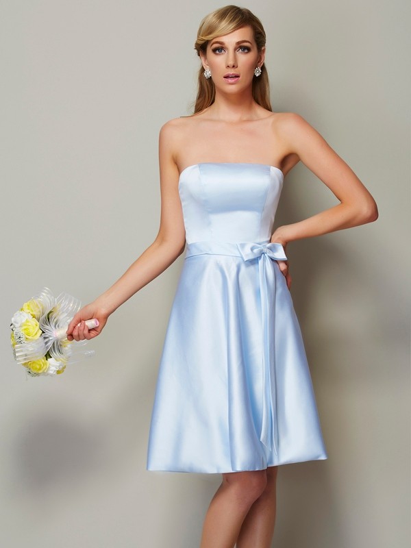 A-Line/Princess Strapless Sleeveless Bowknot Short Satin Bridesmaid Dresses 2595