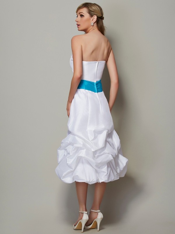 A-Line/Princess Strapless Sleeveless Short Taffeta Bridesmaid Dresses 2623