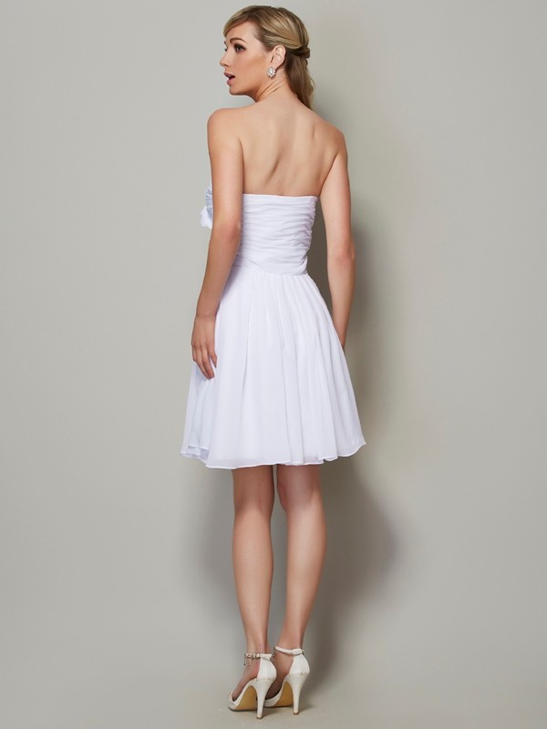 A-Line/Princess Strapless Sleeveless Pleats Applique Short Chiffon Bridesmaid Dresses 2605