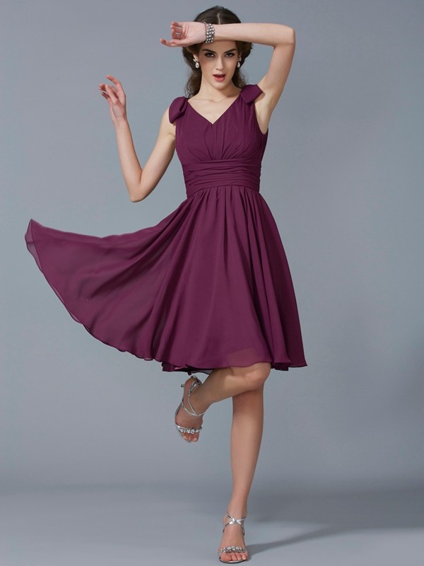 A-Line/Princess Straps Sleeveless Pleats Short Chiffon Bridesmaid Dresses 2654