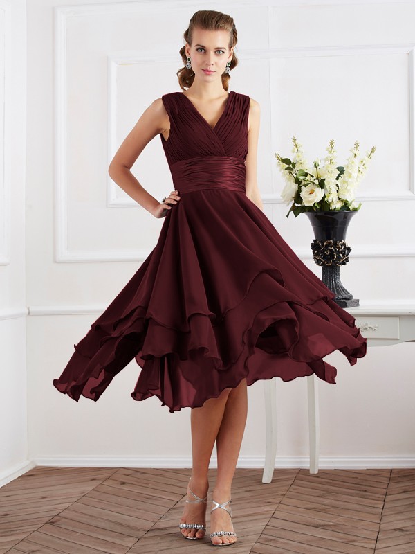 A-Line/Princess V-neck Short Sleeves Pleats Short Chiffon Bridesmaid Dresses 2819