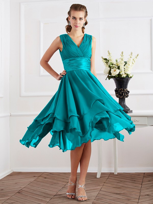 A-Line/Princess V-neck Short Sleeves Pleats Short Chiffon Bridesmaid Dresses 2819