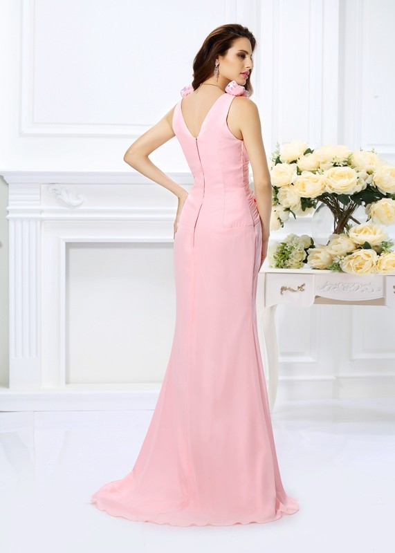 Trumpet/Mermaid V-neck Hand-Made Flower Sleeveless Long Chiffon Bridesmaid Dresses 3309