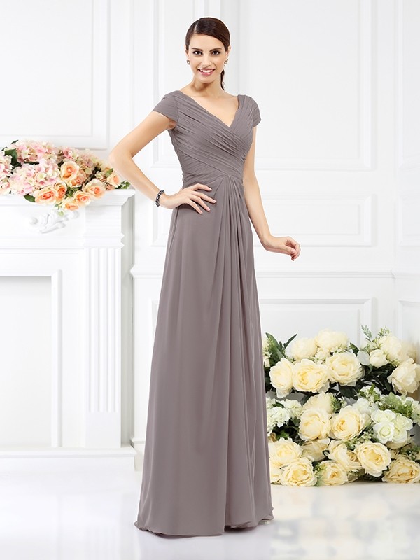 A-Line/Princess V-neck Pleats Short Sleeves Long Chiffon Bridesmaid Dresses 2799