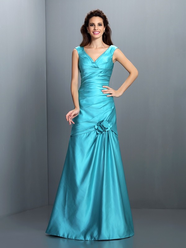 A-Line/Princess V-neck Pleats Sleeveless Long Satin Bridesmaid Dresses 2805