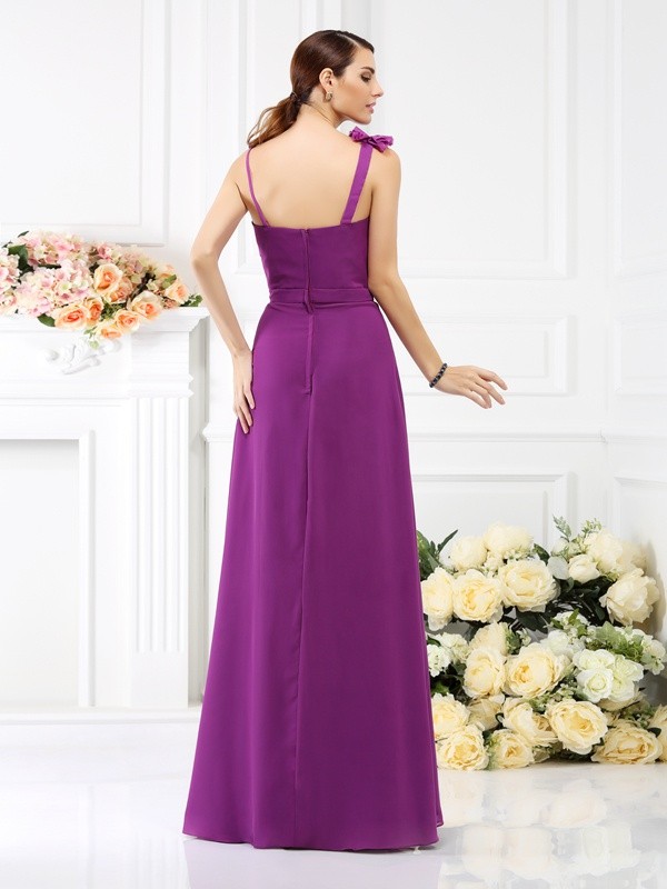 Sheath/Column Spaghetti Straps Hand-Made Flower Sleeveless Long Chiffon Bridesmaid Dresses 3106