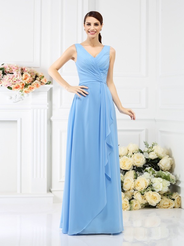 Sheath/Column V-neck Beading Sleeveless Long Chiffon Bridesmaid Dresses 3224