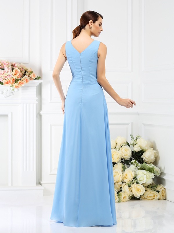 Sheath/Column V-neck Beading Sleeveless Long Chiffon Bridesmaid Dresses 3224