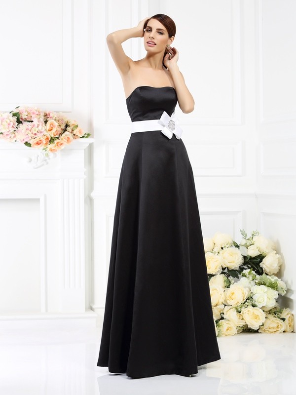 A-Line/Princess Strapless Sash/Ribbon/Belt Sleeveless Long Satin Bridesmaid Dresses 2589