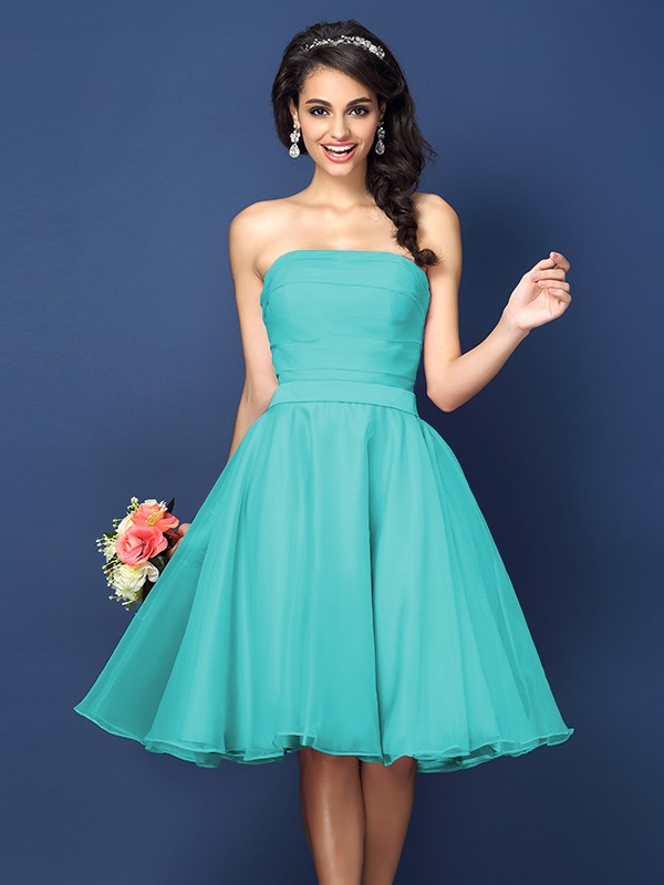 A-Line/Princess Strapless Pleats Sleeveless Short Satin Bridesmaid Dresses 2580