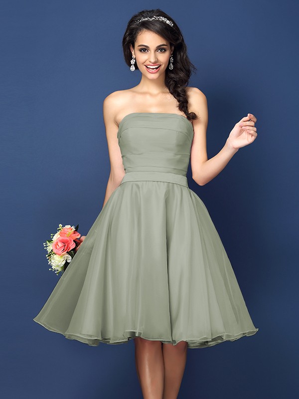 A-Line/Princess Strapless Pleats Sleeveless Short Satin Bridesmaid Dresses 2580