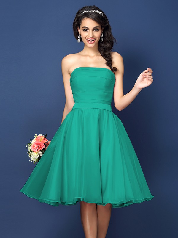 A-Line/Princess Strapless Pleats Sleeveless Short Satin Bridesmaid Dresses 2580