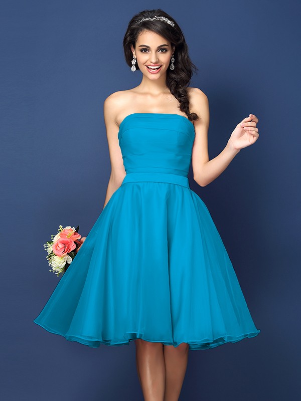 A-Line/Princess Strapless Pleats Sleeveless Short Satin Bridesmaid Dresses 2580