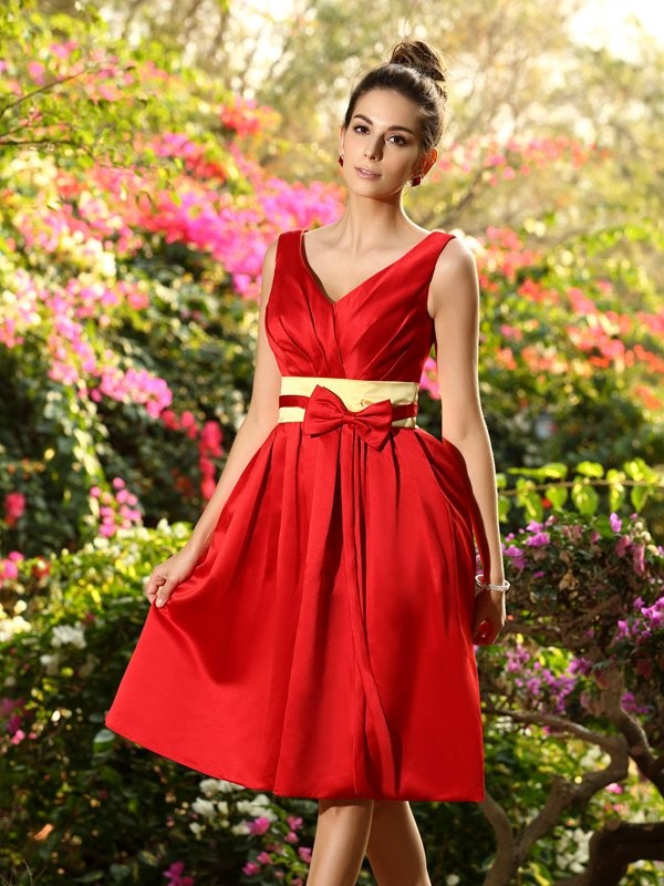 A-Line/Princess V-neck Pleats Sash/Ribbon/Belt Sleeveless Short Satin Bridesmaid Dresses 2798