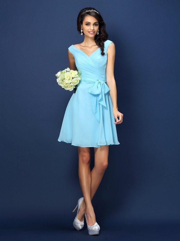 A-Line/Princess V-neck Pleats Bowknot Sleeveless Short Chiffon Bridesmaid Dresses 2797