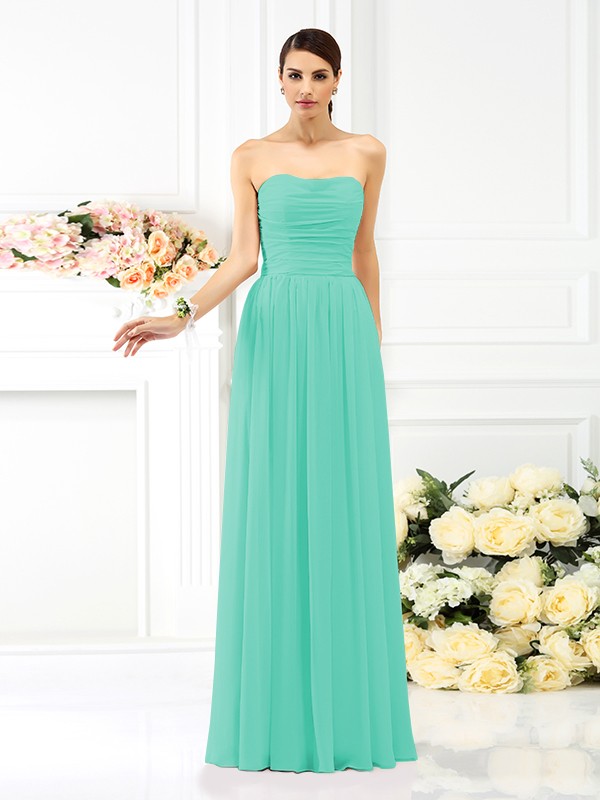 A-Line/Princess Strapless Pleats Sleeveless Long Chiffon Bridesmaid Dresses 2575