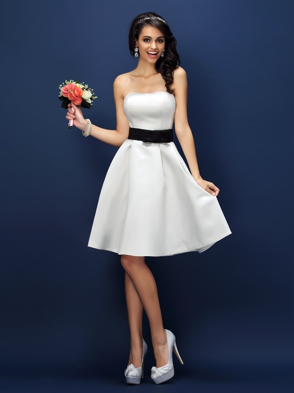 A-Line/Princess Strapless Sash/Ribbon/Belt Sleeveless Short Satin Bridesmaid Dresses 2590