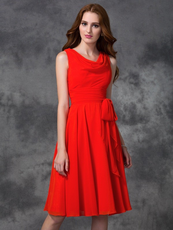 A-line/Princess Scoop Ruffles Sleeveless Short Chiffon Bridesmaid Dresses 2446