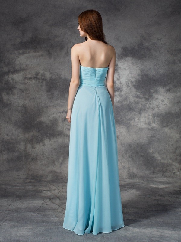 A-line/Princess Strapless Ruched Sleeveless Long Chiffon Bridesmaid Dresses 2582